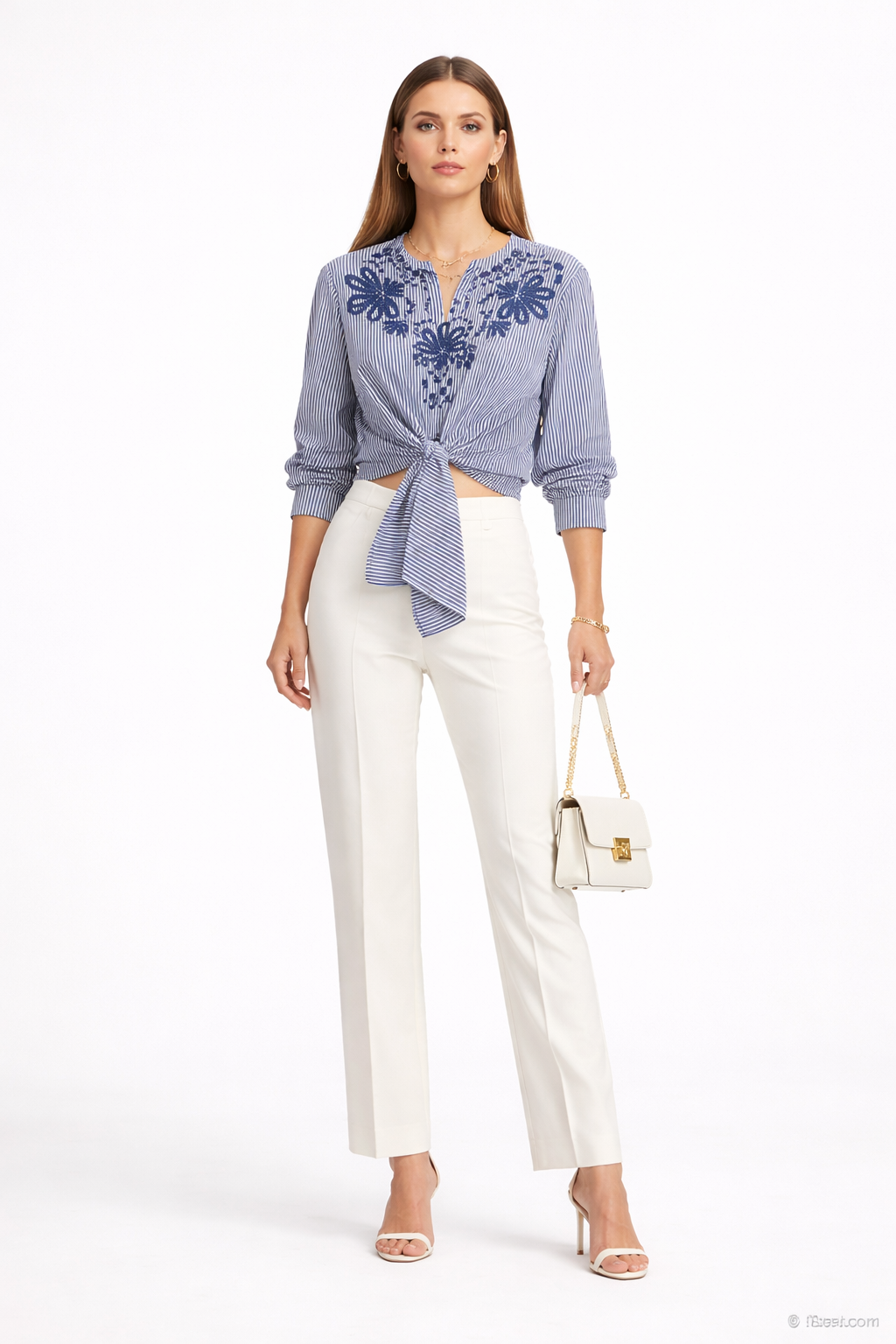 Bordados Contemporâneos – Camisas & Blusas Premium